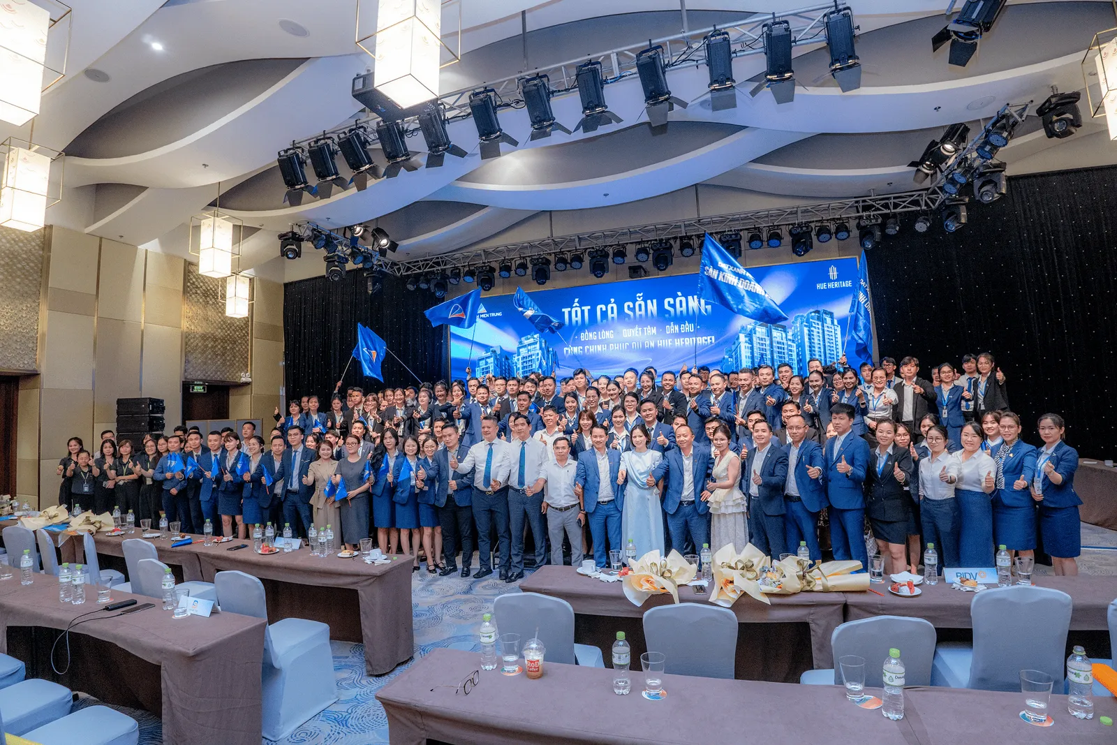 Sàn Hội Sở - Đất Xanh Miền Trung